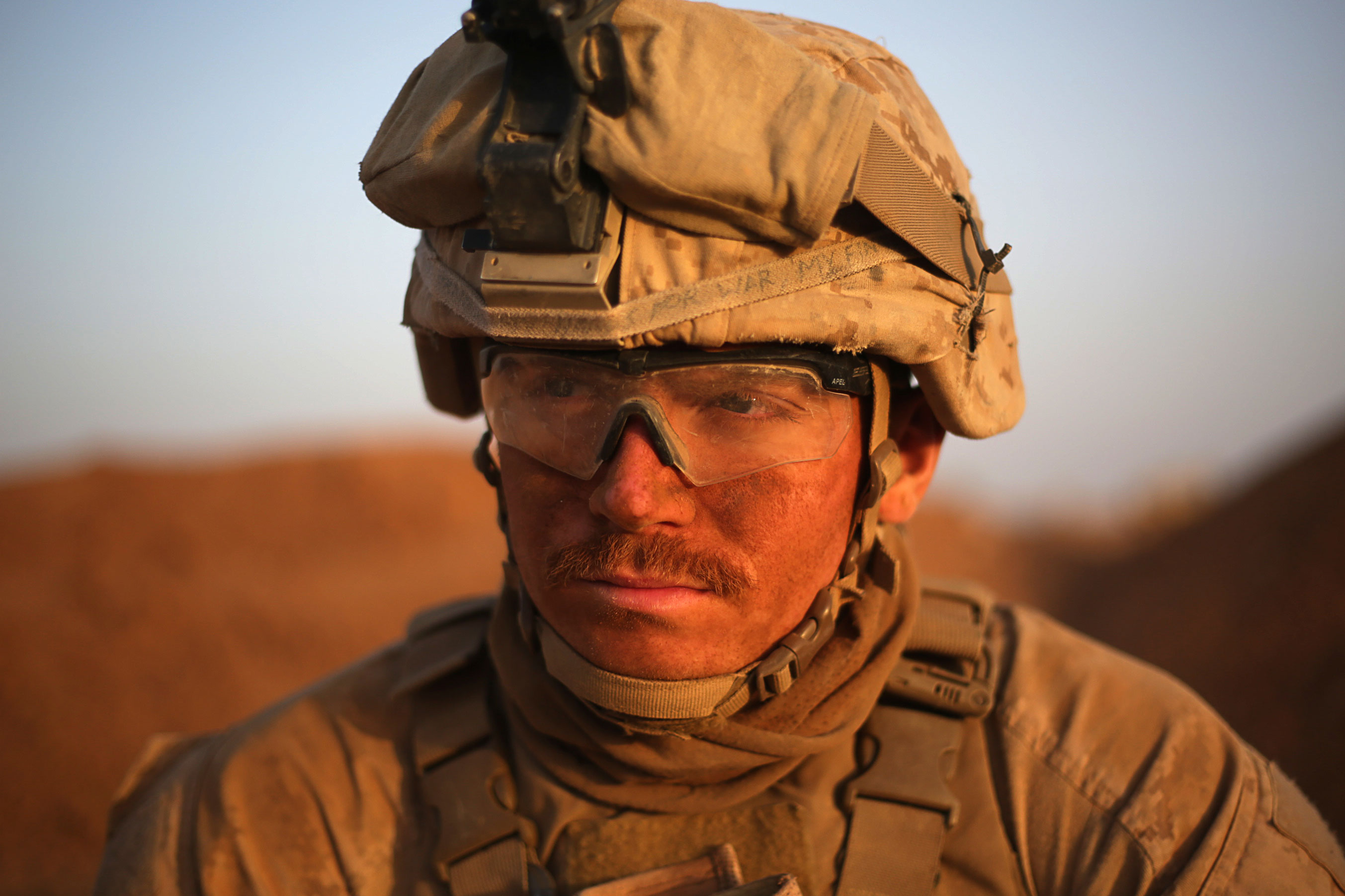 U.S. Marines conduct artillery strikes against ISIS in Syria