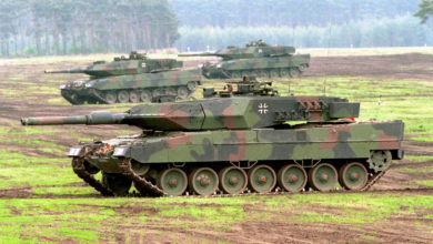 German Leopard 2 tanks
