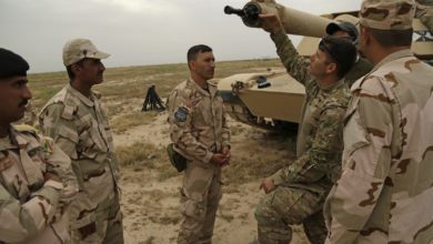 Iraqi soldiers train on M1 Abrams tanks