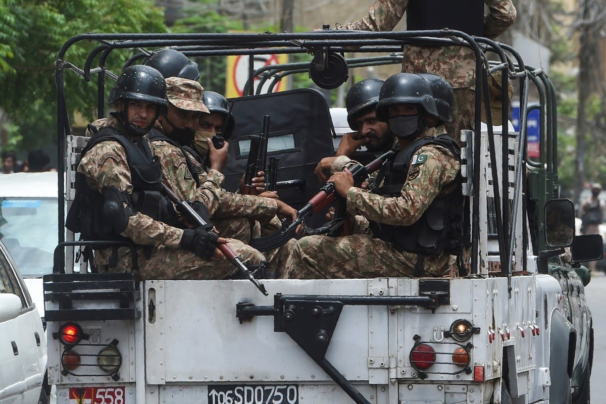 Pakistani soldiers