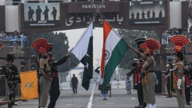 Indian and Pakistani border forces
