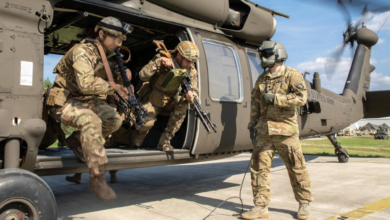Ukrainian special forces infill from a UH-60 Blackhawk helicopter