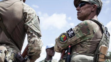A member of the close protection unit for Central African Republic President Faustin-Archange Touadera, composed by Russian private security company operatives