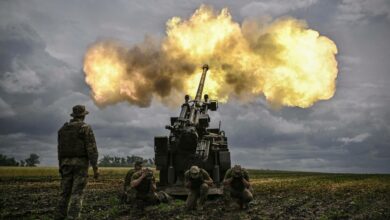 Self-propelled howitzer