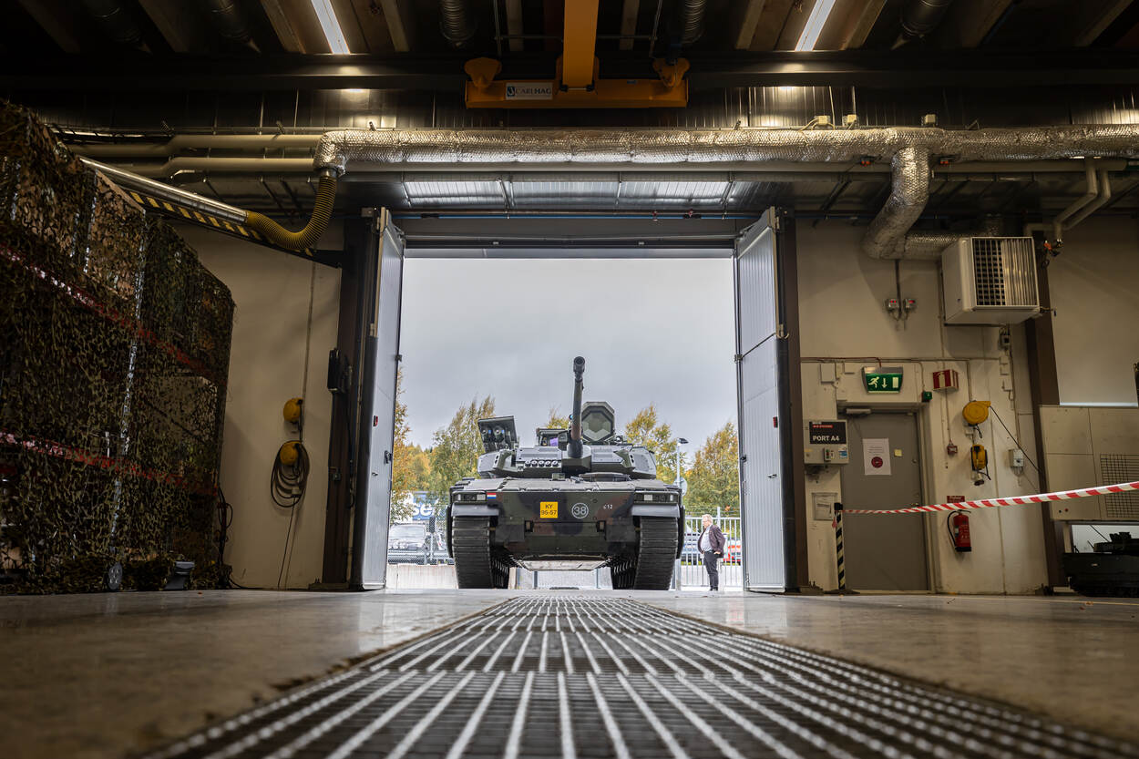 Combat Vehicle 90 tank