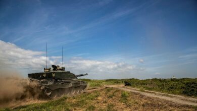 Challenger 2