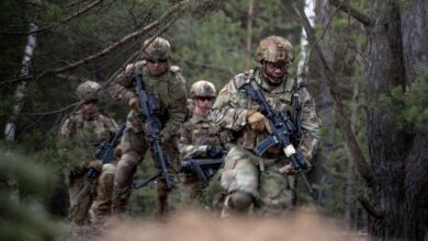 US paratroopers