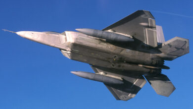 F-22 fuel tanks