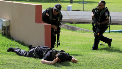 FORT BUCHANAN, PUERTO RICO- Members of Fort Buchanan's Directorate of Emergency Services and the U.S. Army Reserve-Puerto Rico 1st Mission Support Command conducted an active terrorist threat training exercise on Aug 30 here. (U.S. Army photos by Sgt. 1st Class David Hernandez, 363rd Public Affairs Detachment)