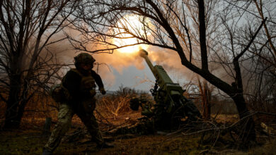 Ukrainian troops