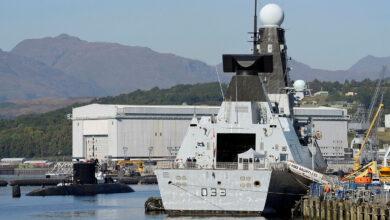 UK LEAD MAJOR MILITARY EXERCISE OFF COAST OF SCOTLAND Europe’s largest military exercise is geared up with the arrival of NATO ships to HMNB Clyde. Excersise Joint Warrior will to take place off the coast of Scotland over the next 13 days. Joint Warrior is a multinational exercise, hosted in the UK and incorporates all three of the Armed Forces – the Royal Navy, Army and Royal Air Force. The exercise will begin on 3rd of October and will engage numerous warships, submarines, fixed wing aircraft, and a total of around 13,000 personnel from the various participating nations. Ships, submarines, aircraft and ground troops from the UK, US and other allies will be taking part, battling each other at sea, in the air and on land in an area which stretches from the Irish Sea, north to Cape Wrath and east to the Moray Firth. Exercise Joint Warrior represents a valuable opportunity to demonstrate the range of capabilities available for contingency operations and provides excellent training which tests the high readiness capabilities of the Armed Forces.