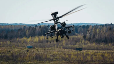 Apache AH-64