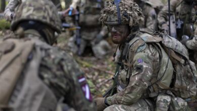 BRITSH SOLDIER LATVIA