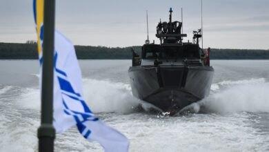 CB90 boats