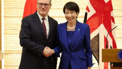 Britain's Prime Minister Keir Starmer (left) and Japanese Prime Minister Sanae Takaichi shake hands during a joint press conference after the summit meeting at the Prime Minister's office in Tokyo, Japan, on January 31, 2026.
