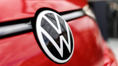 11 September 2025, Bavaria, Munich: The brand logo (logo, symbol, emblem, manufacturer logo) of the Volkswagen brand can be seen on a vehicle from the manufacturer at the company's stand at the Open Space of the IAA (IAA Mobility, International Motor Show) in Munich (Bavaria, Germany) on September 11, 2025. Volkswagen Aktiengesellschaft (VW AG, Volkswagen Group) is an automobile manufacturer from Germany and one of the world's leading automotive groups. (Symbol image, symbol photo, illustration, symbolic photo, illustrative photo, theme image, general image, theme photo) Photo: Matthias Balk/dpa (Photo by MATTHIAS BALK / dpa Picture-Alliance via AFP)