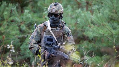 Serviceman wearing an infantry soldier kit