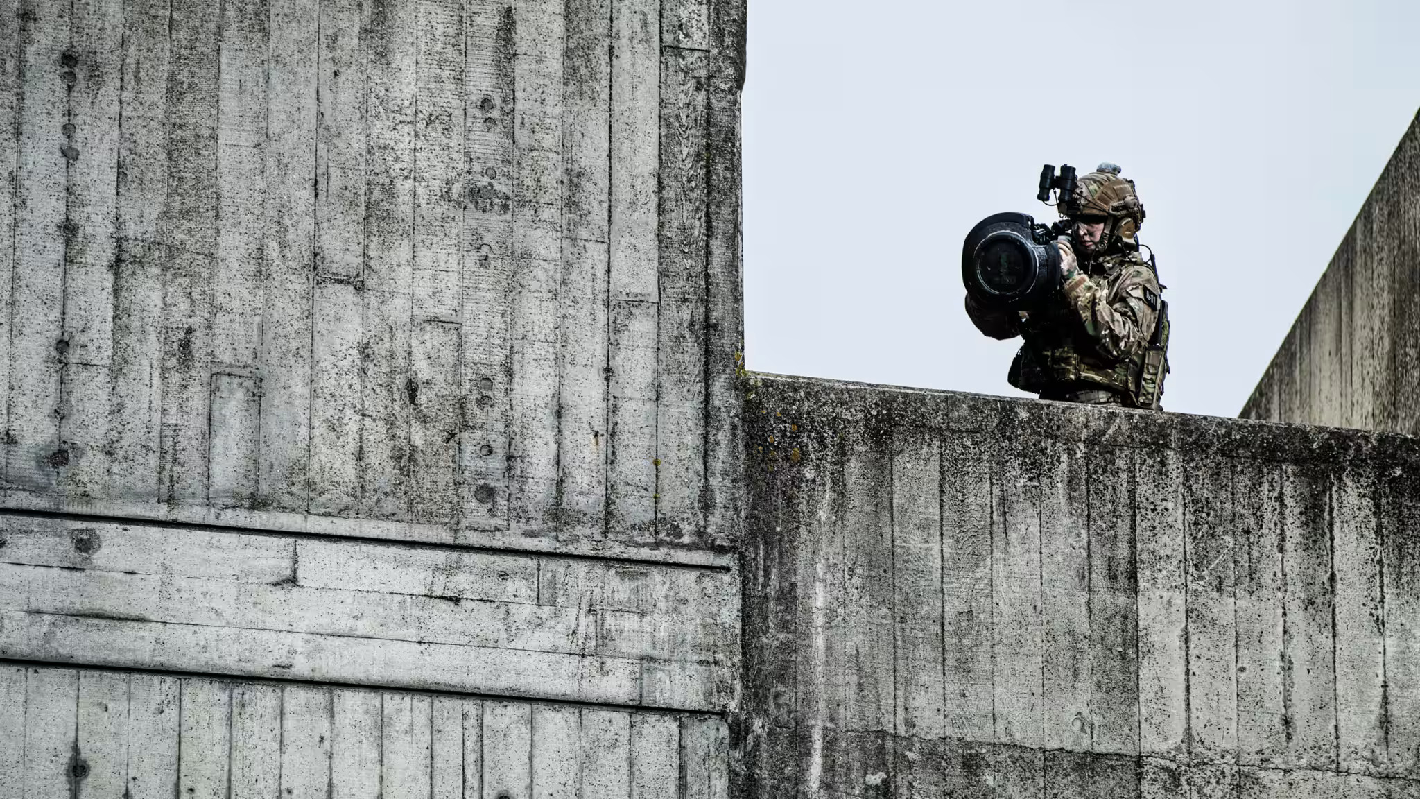 A soldier uses Saab's NLAW.