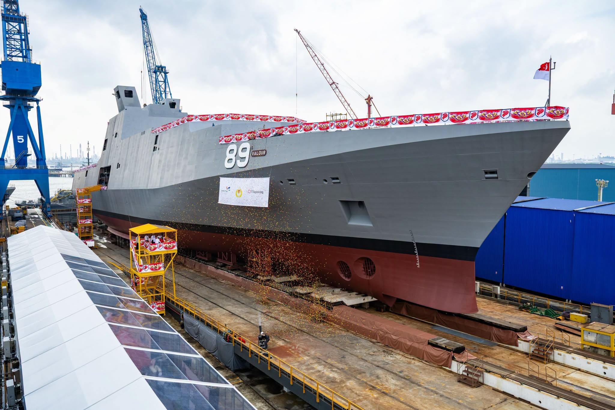 The Republic of Singapore Navy’s second Victory-class Multi-Role Combat Vessel (MRCV), the RSS Valour (89)