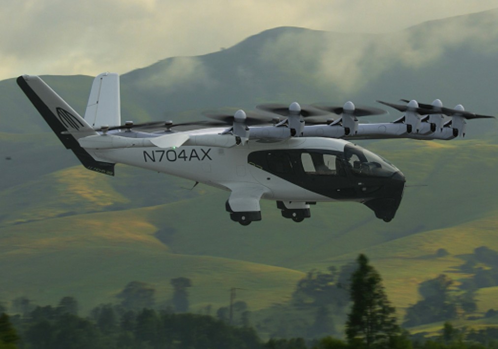 Midnight electric vertical takeoff and landing (eVTOL) aircraft is capable of conventional takeoffs and landings from existing runways at airports.